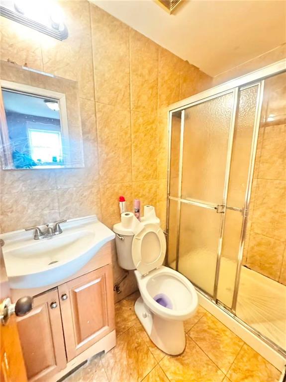 57-22 63rd Street Maspeth Maspeth NY 11378