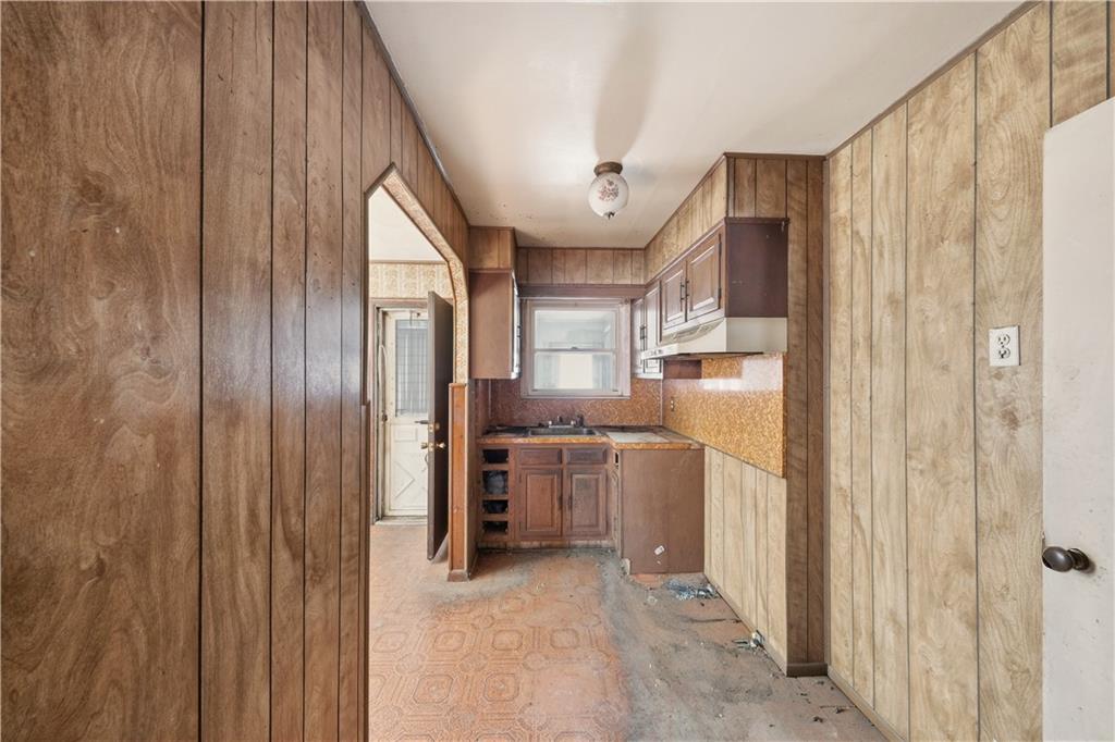 755 Quincy Avenue Throgs Neck Bronx NY 10465