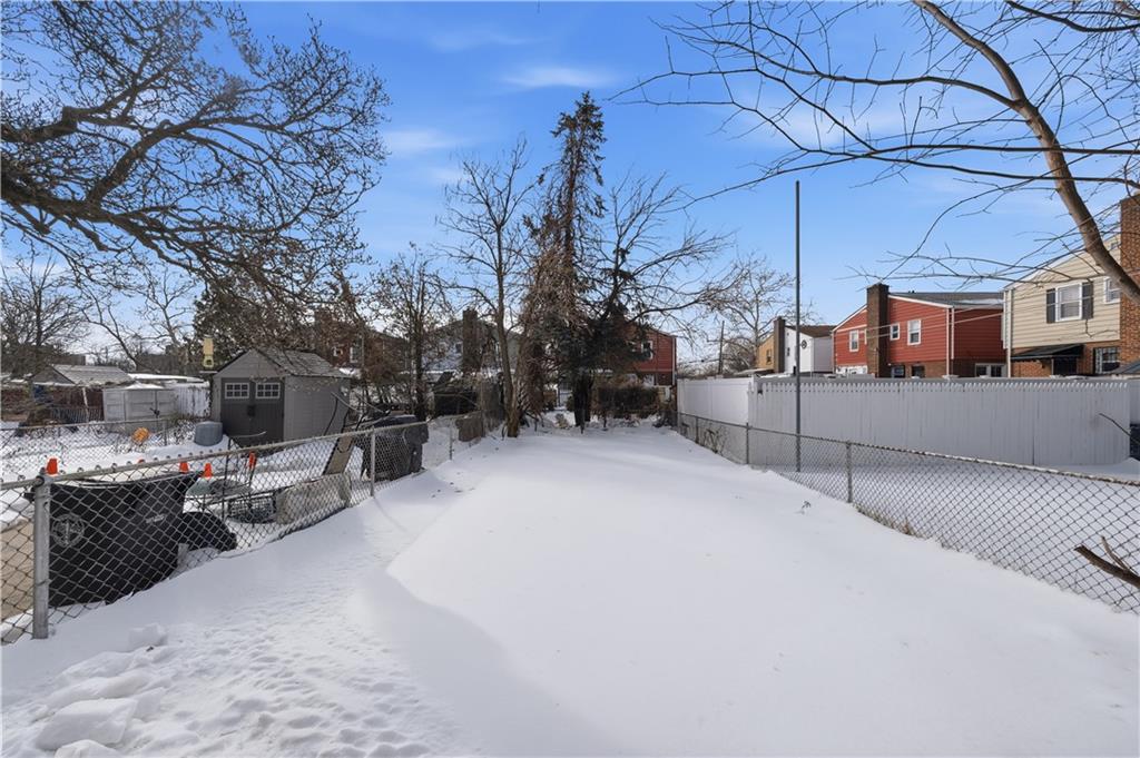 755 Quincy Avenue Throgs Neck Bronx NY 10465