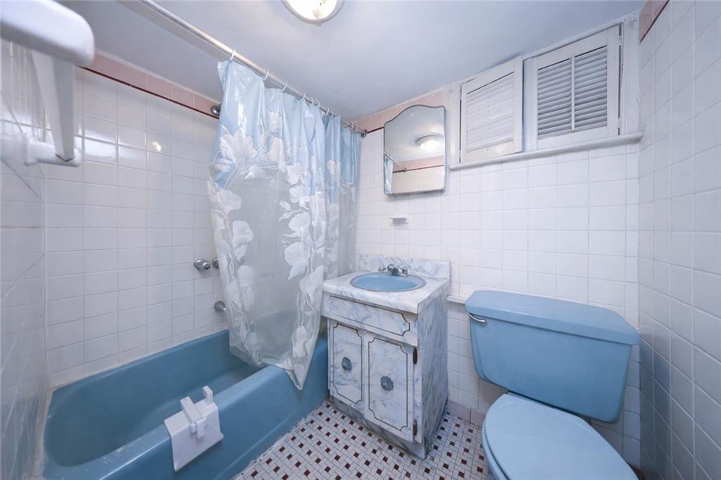 231 Van Sicklen Street Gravesend Brooklyn NY 11223