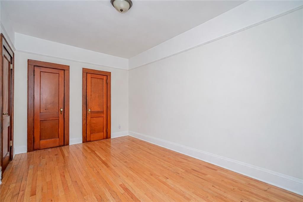 53 Grant Place Grant City Staten Island NY 10306