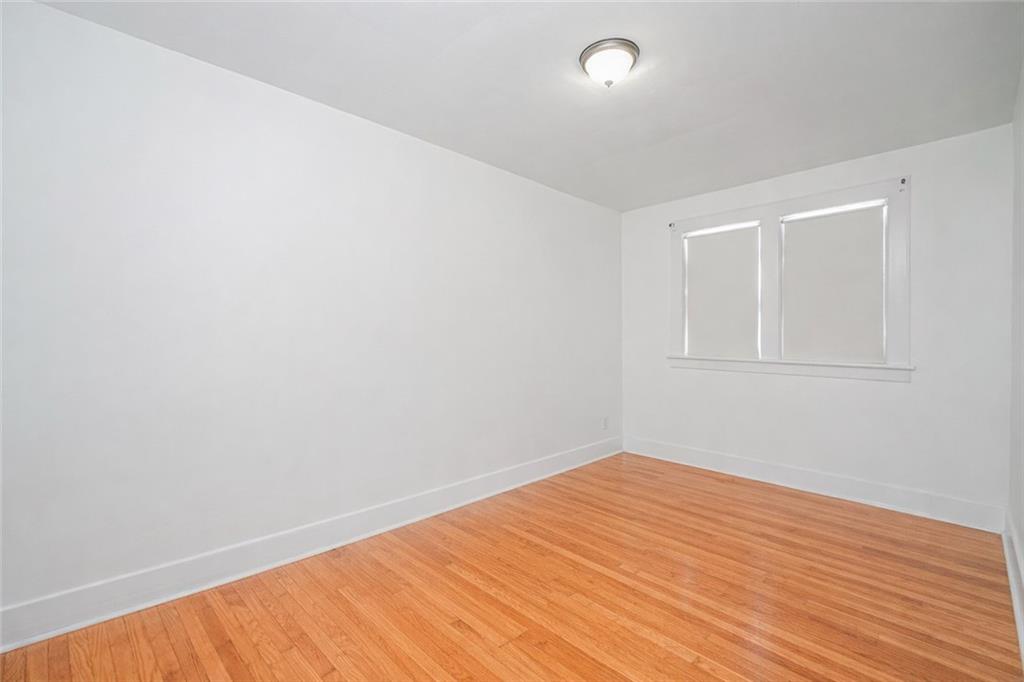 53 Grant Place Grant City Staten Island NY 10306