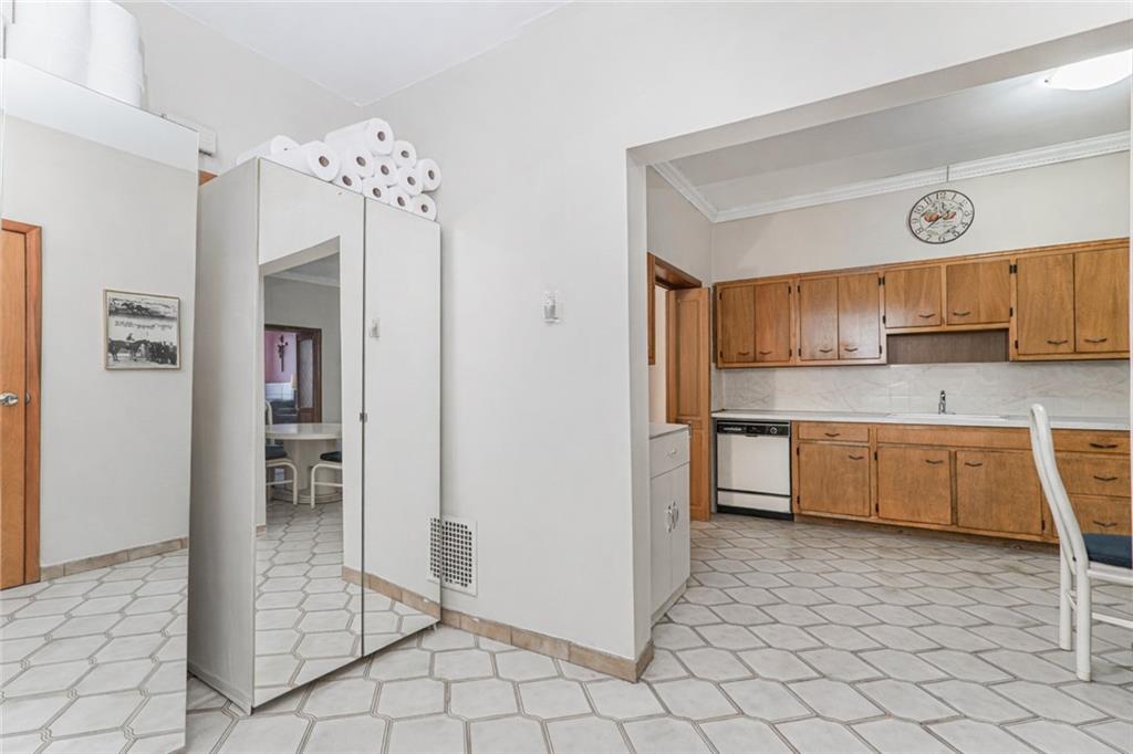 1831 62nd Street Bensonhurst Brooklyn NY 11204