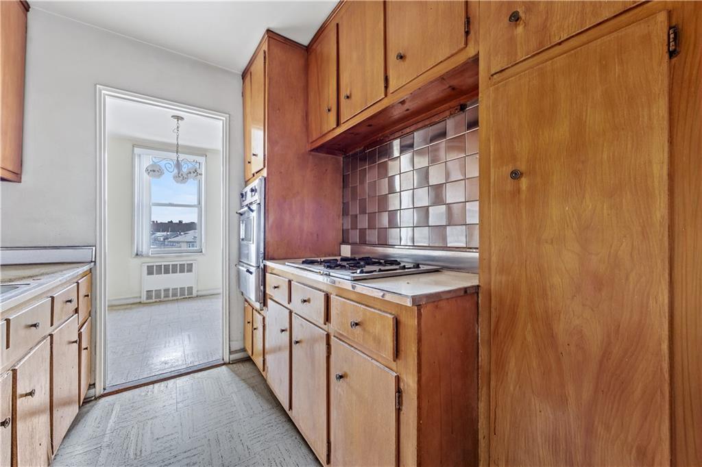 2580 Ocean Parkway Gravesend Brooklyn NY 11235