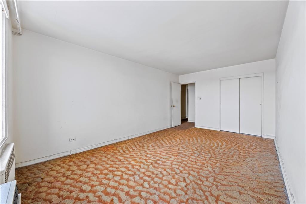 2580 Ocean Parkway Gravesend Brooklyn NY 11235