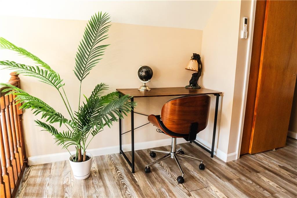 24 Valell Path Out of NYC Livingston Manr NY 12758