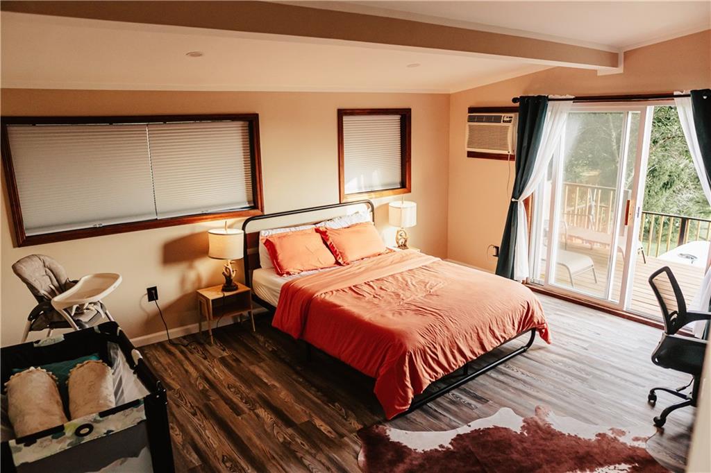 24 Valell Path Out of NYC Livingston Manr NY 12758