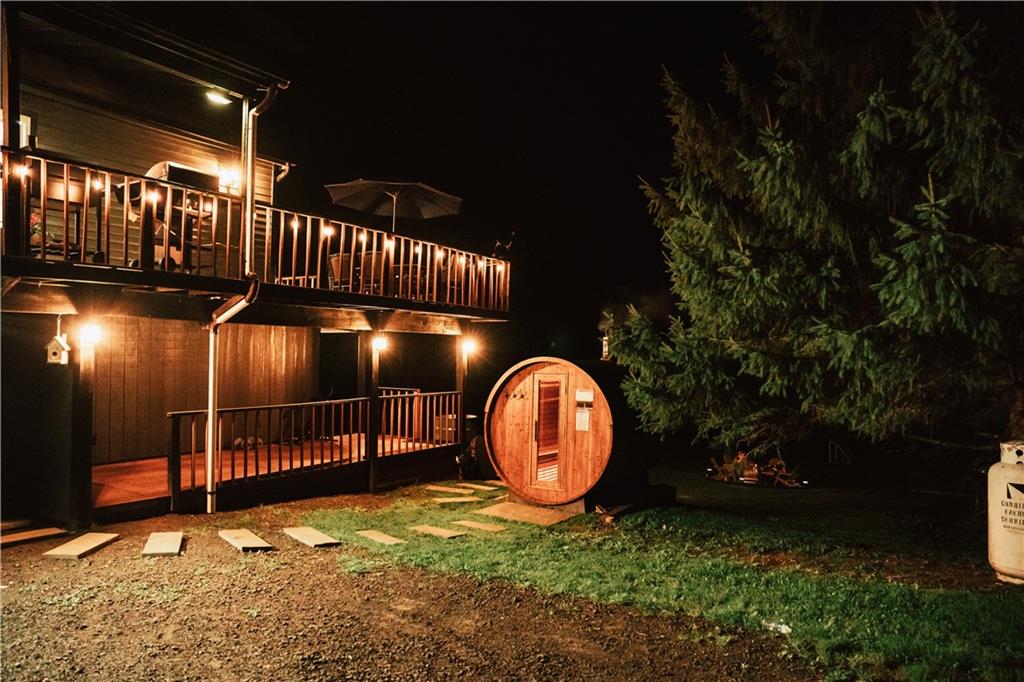 24 Valell Path Out of NYC Livingston Manr NY 12758