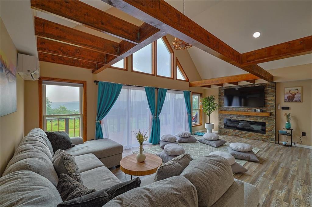 24 Valell Path Out of NYC Livingston Manr NY 12758