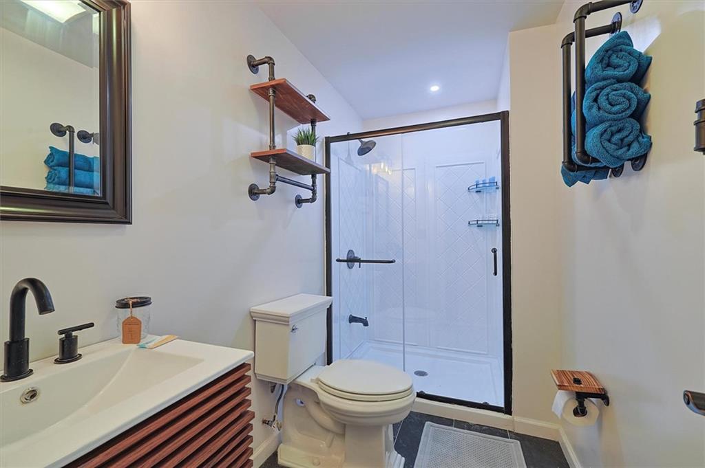 24 Valell Path Out of NYC Livingston Manr NY 12758