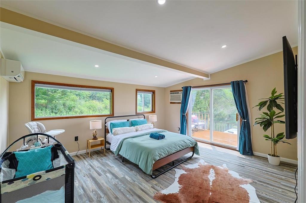 24 Valell Path Out of NYC Livingston Manr NY 12758