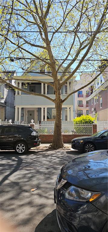 627 East 32nd Street East Flatbush Brooklyn NY 11210