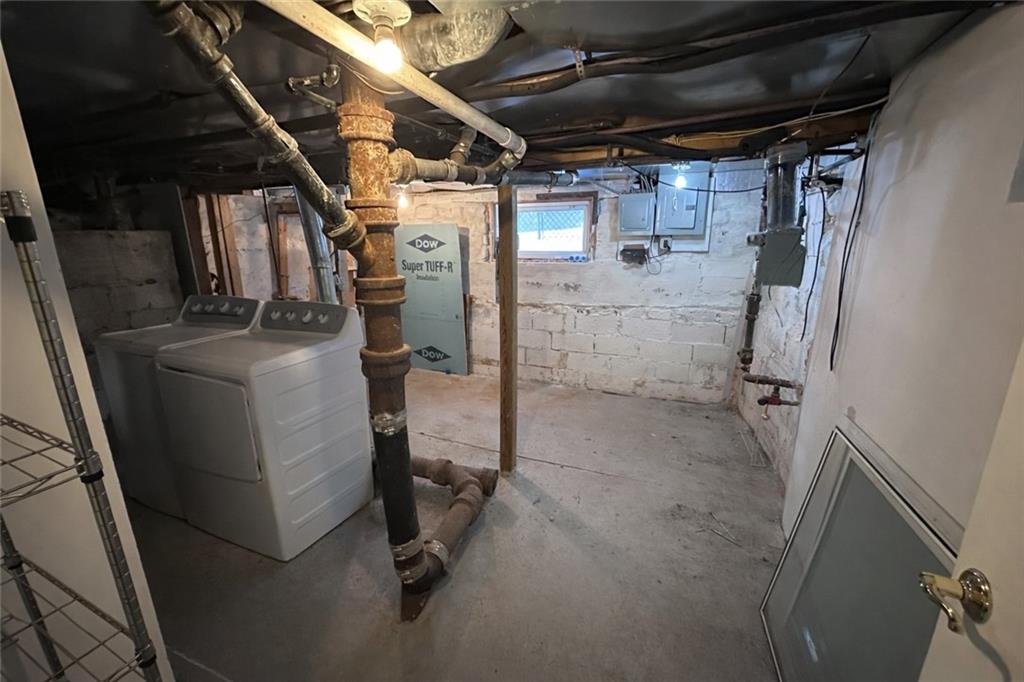 43 Dictum Court Gerritsen Beach Brooklyn NY 11229