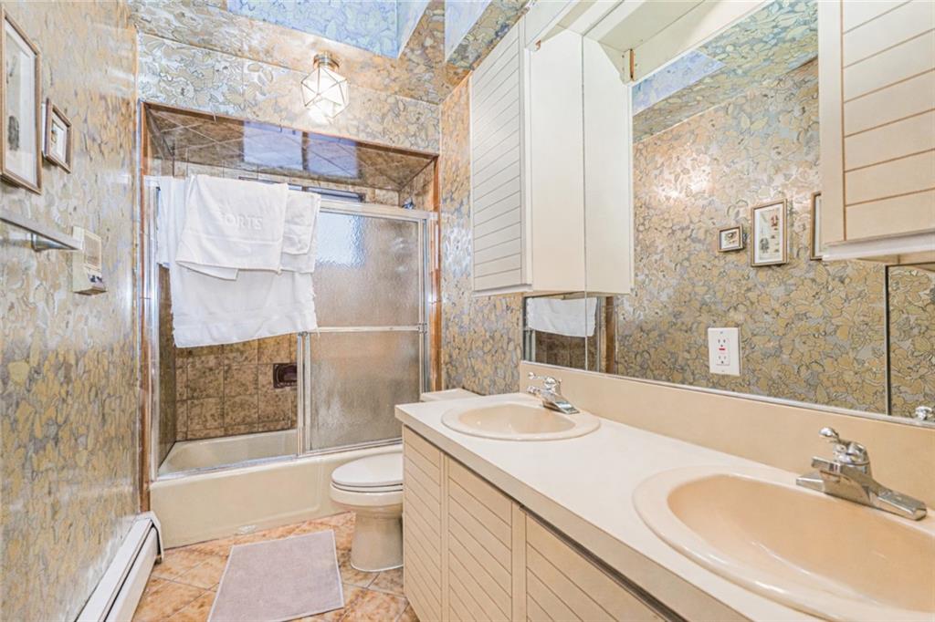 15 Herkimer Street Staten Island NY 10301