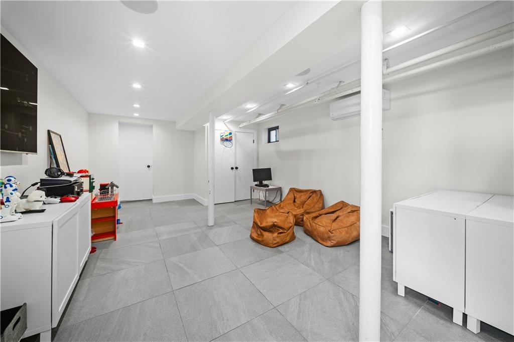 1666 East 24th Street Madison Brooklyn NY 11229