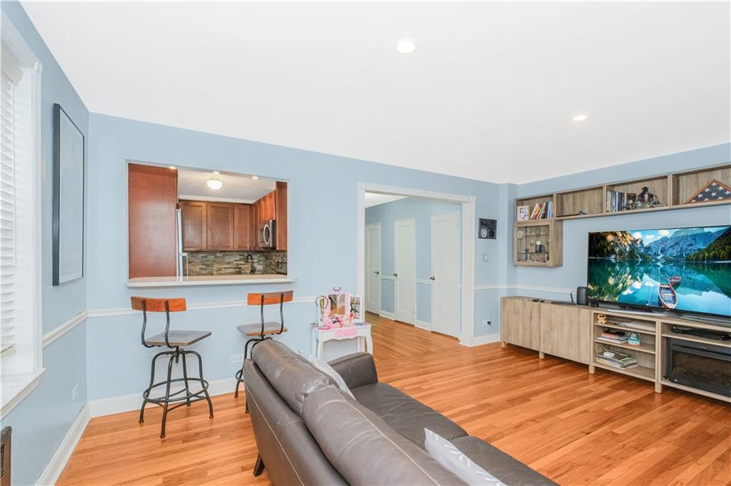 9265 Shore Road Bay Ridge Brooklyn NY 11209