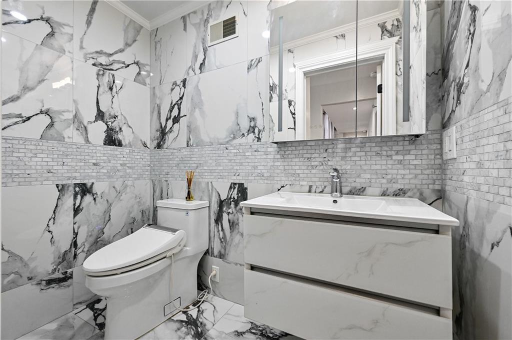 59 Fairway Lane Staten Island NY 10301