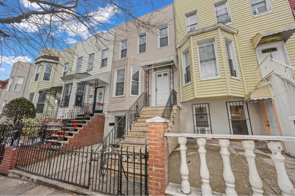 451 44th Street Sunset Park Brooklyn NY 11220
