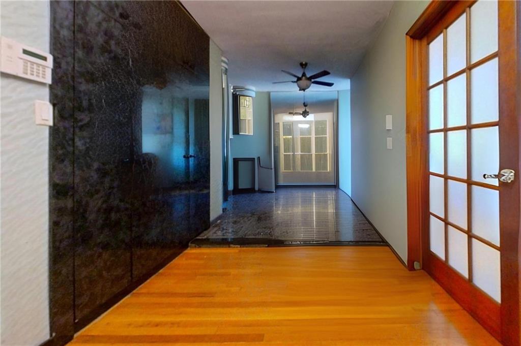 2 West End Avenue Manhattan Beach Brooklyn NY 11235