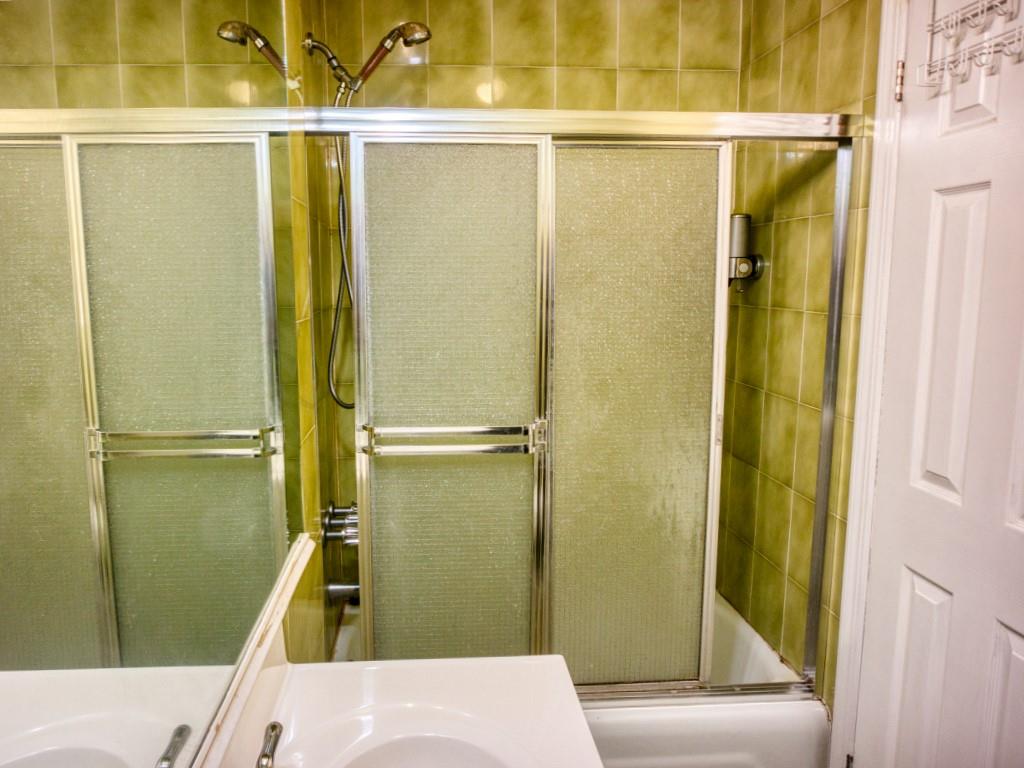 6412 18th Avenue Bensonhurst Brooklyn NY 11204