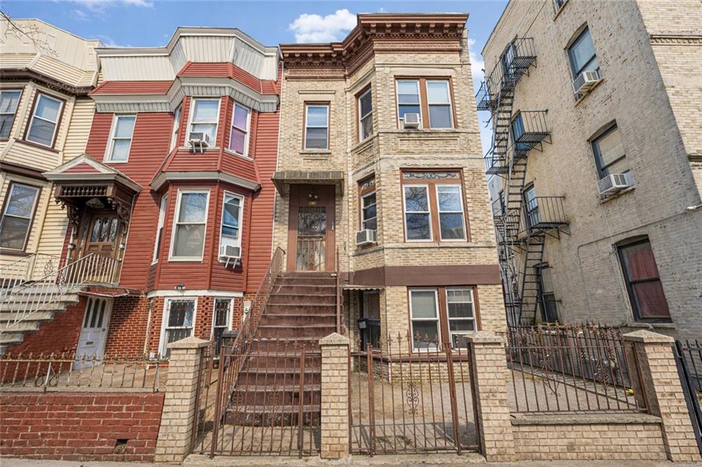 414 48th Street Sunset Park Brooklyn NY 11220