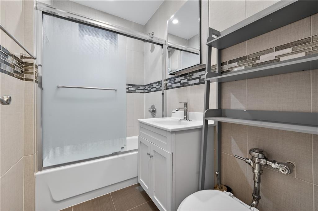 66-92 Selfridge Street Forest Hills Queens NY 11375