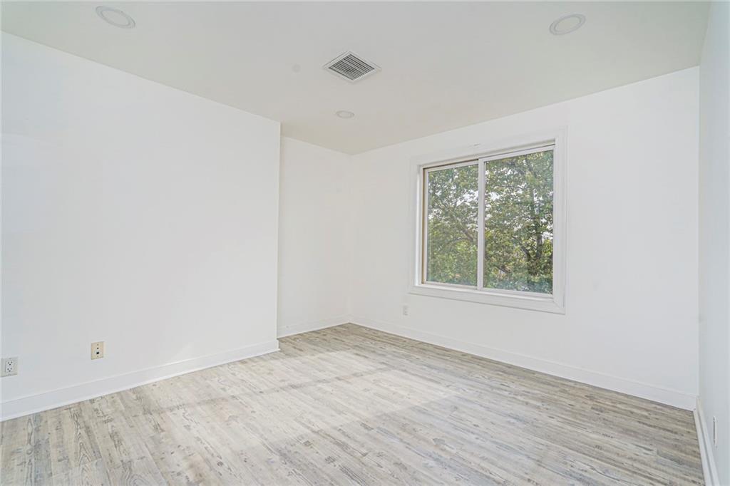 3165 Emmons Avenue Sheepshead Bay Brooklyn NY 11235