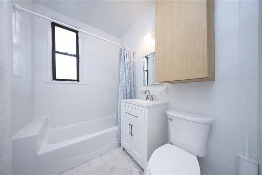 2483 East 21st Street Sheepshead Bay Brooklyn NY 11235