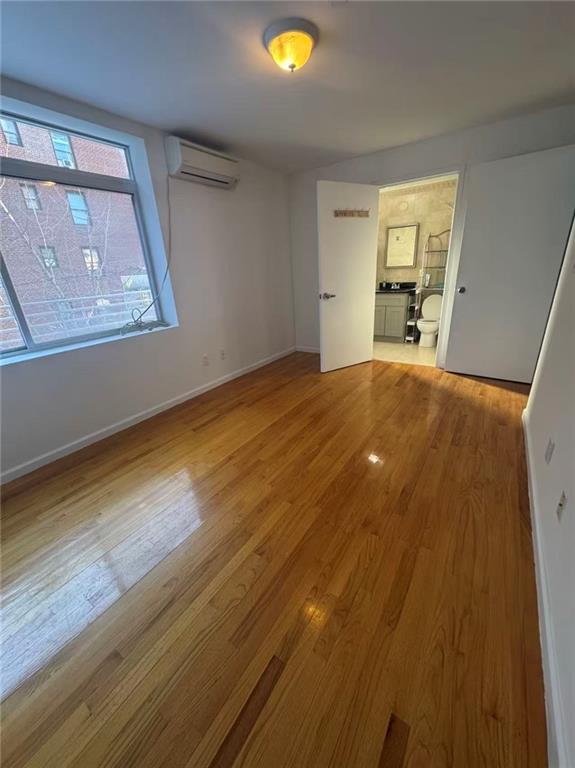 8106 Baxter Avenue Elmhurst Elmhurst NY 11373