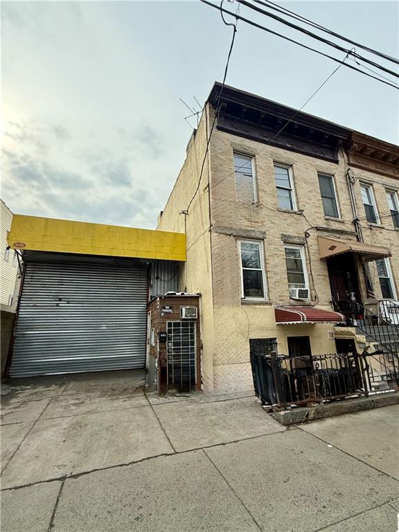 916 62nd Street Sunset Park Brooklyn NY 11219