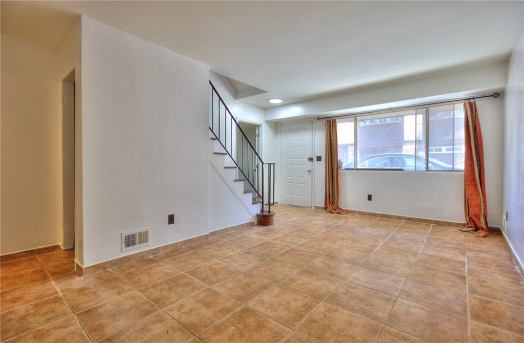 14 Parkview Loop Bulls Head Staten Island NY 10314