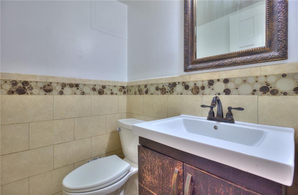 14 Parkview Loop Bulls Head Staten Island NY 10314