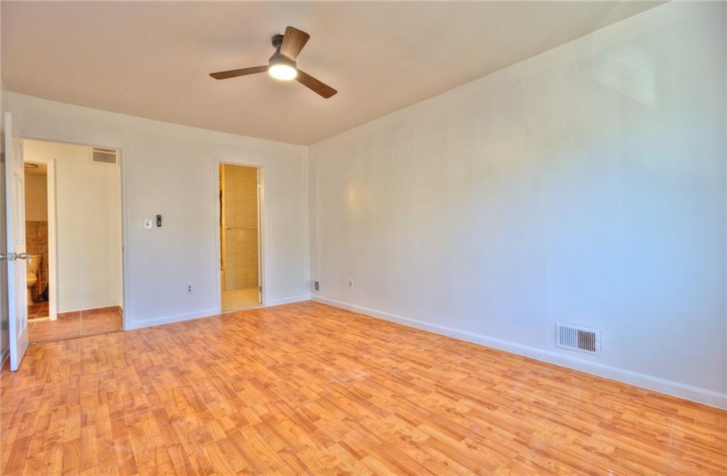 14 Parkview Loop Bulls Head Staten Island NY 10314