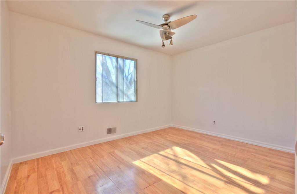 14 Parkview Loop Bulls Head Staten Island NY 10314