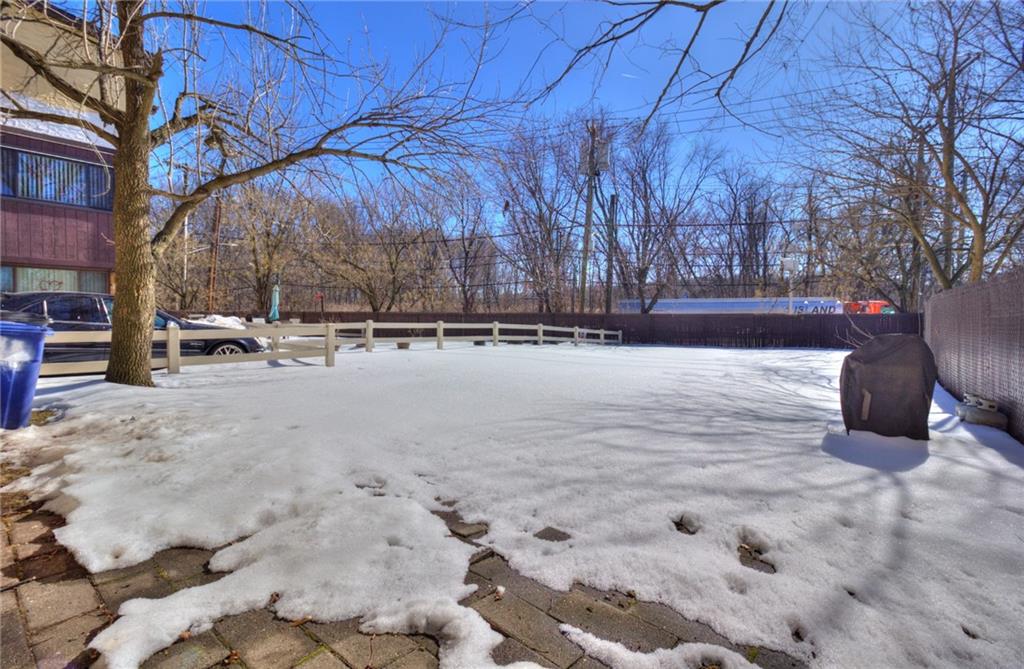 14 Parkview Loop Bulls Head Staten Island NY 10314