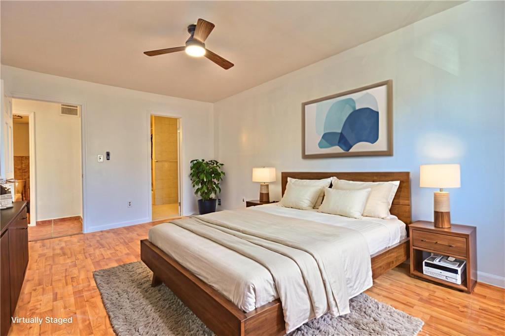 14 Parkview Loop Bulls Head Staten Island NY 10314