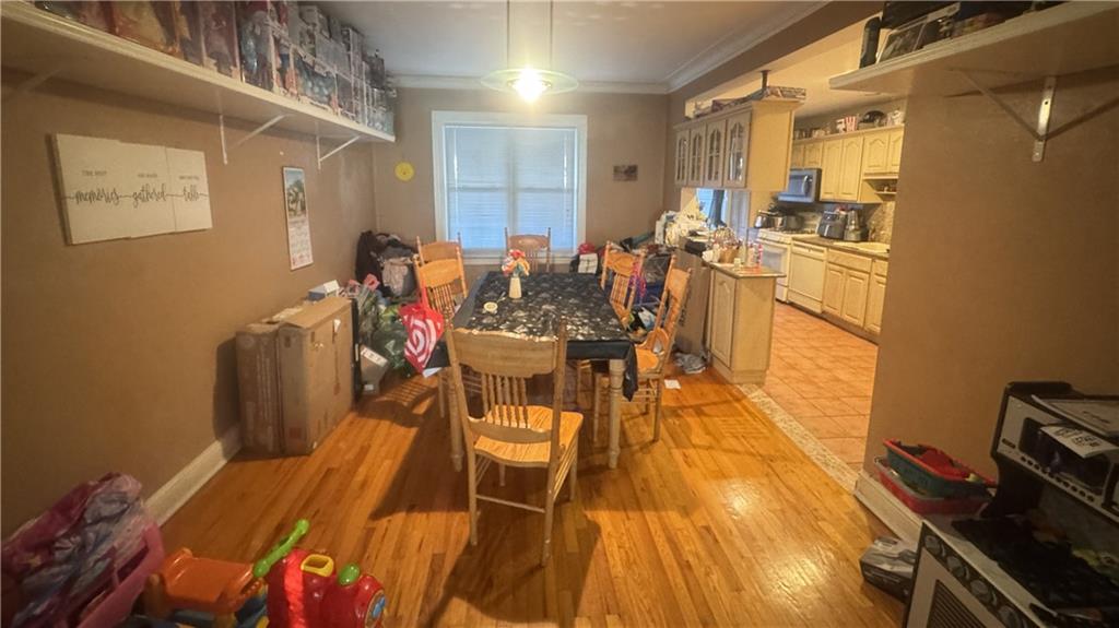 64-61 82nd Place Middle Village Middle Village NY 11379