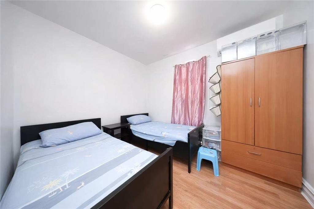 7815 11th Street Dyker Heights Brooklyn NY 11228