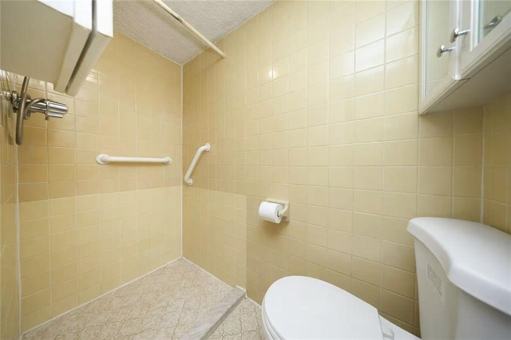 7815 11th Street Dyker Heights Brooklyn NY 11228