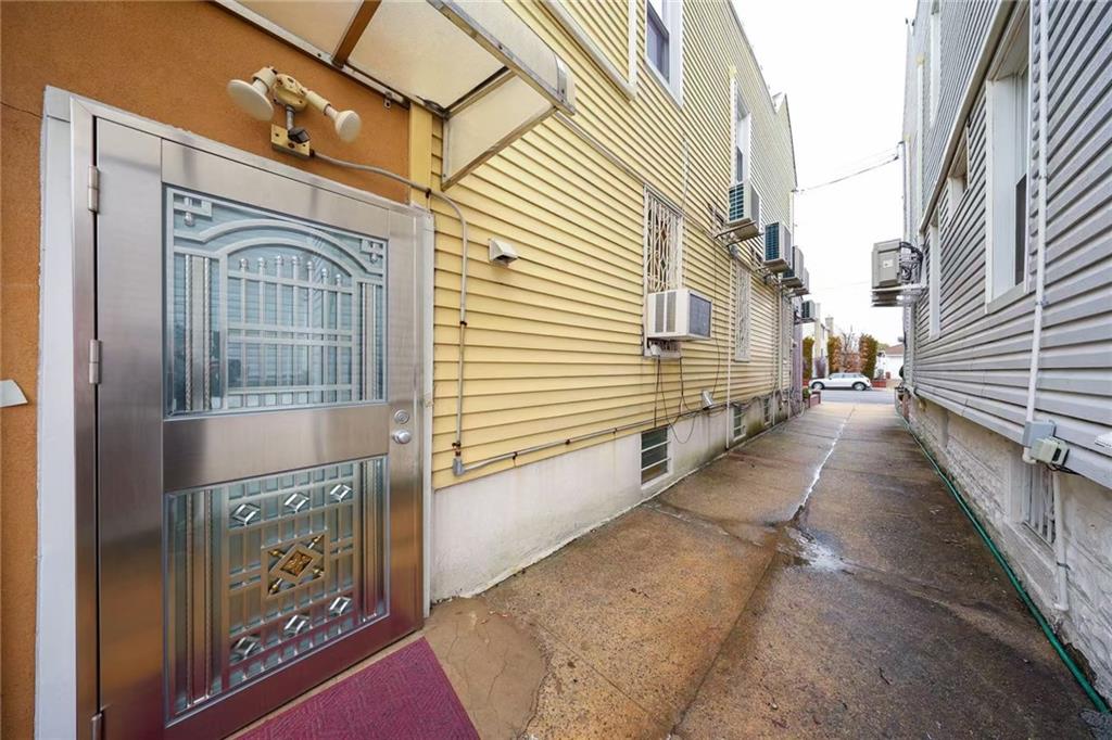 7815 11th Street Dyker Heights Brooklyn NY 11228