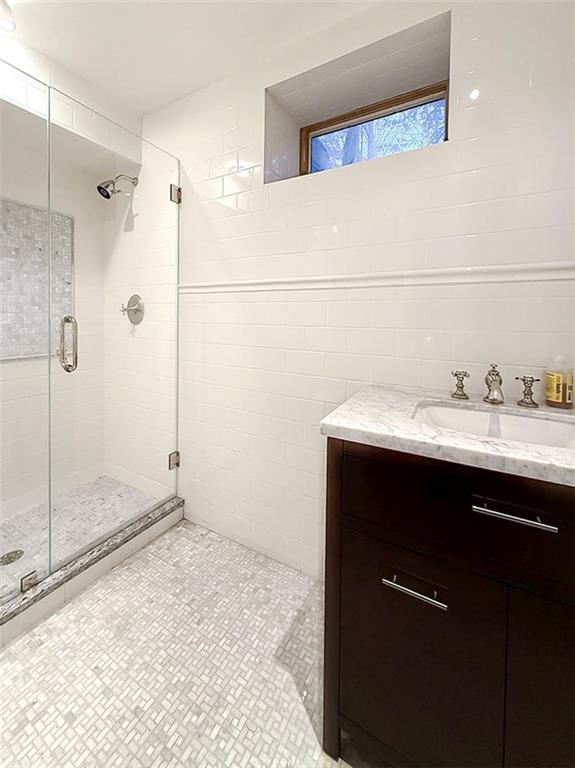 2 Warrenton Lane Jersey City Other NJ 07722