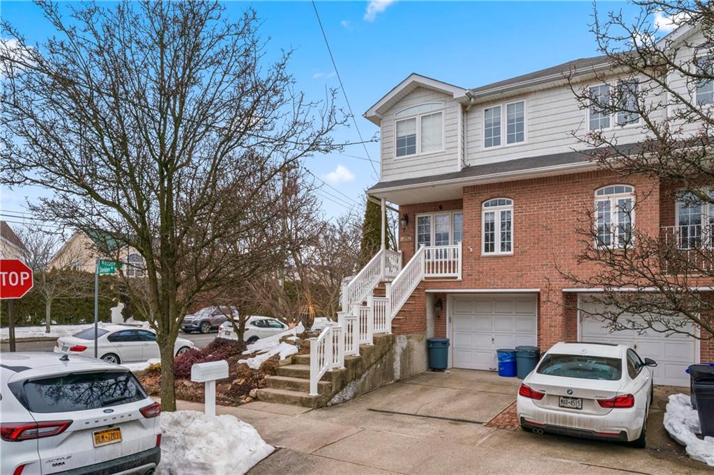 1089 Sheldon Avenue Woodrow Staten Island NY 10309