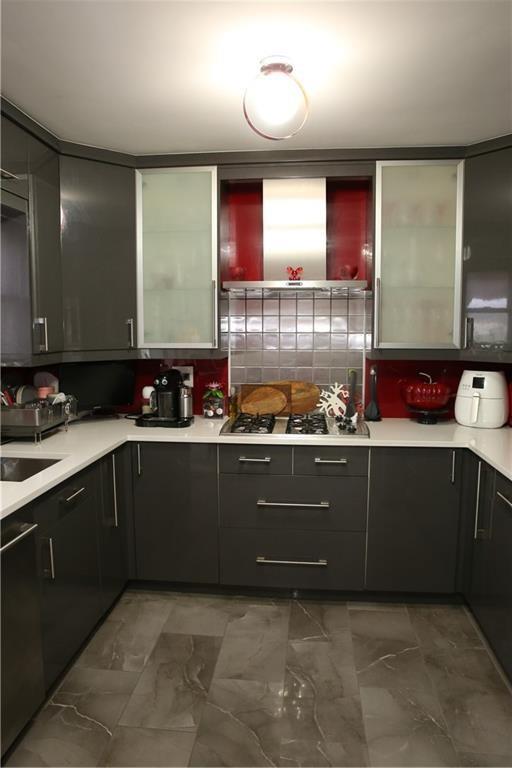 49 Crestwater Court South Beach Staten Island NY 10305