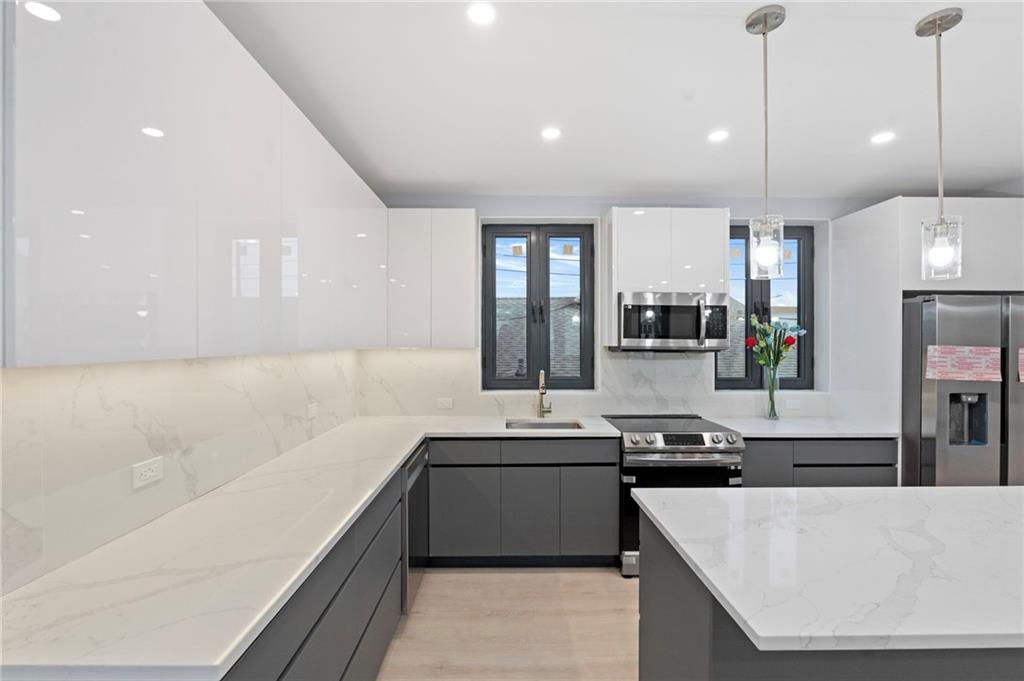 35 Keen Court Gerritsen Beach Brooklyn NY 11229