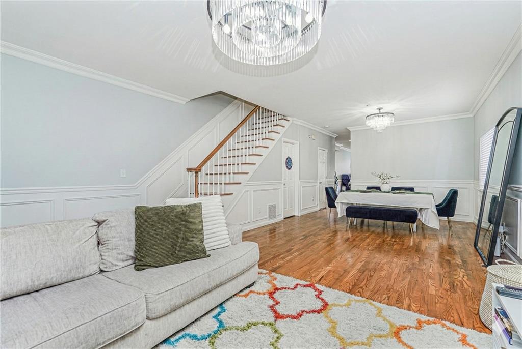 49 Llewellyn Place Port Richmond Staten Island NY 10310