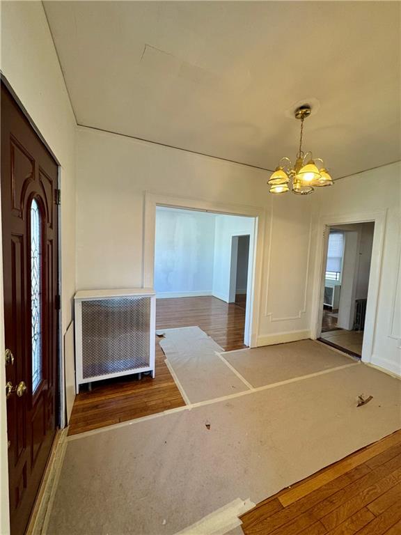 10 Errington Place Clifton Staten Island NY 10304