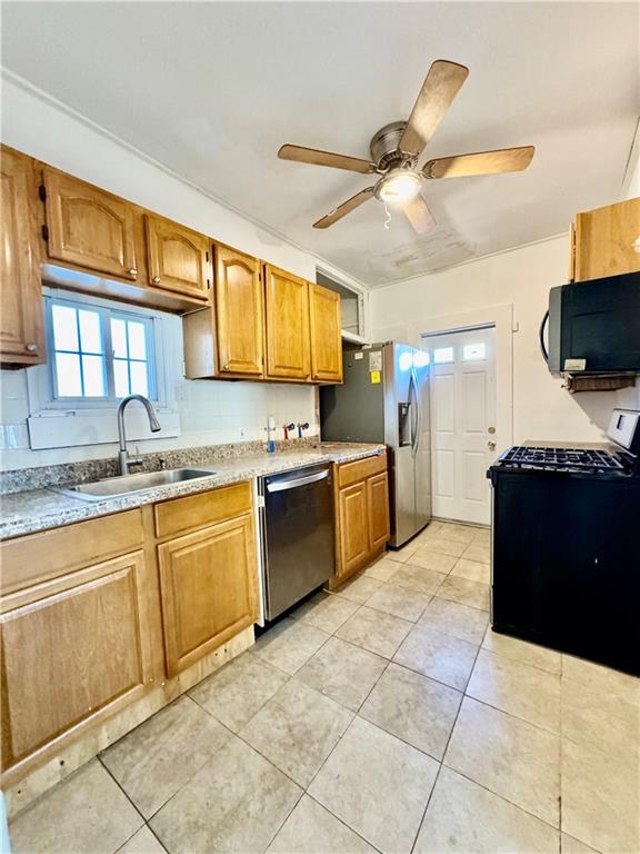 10 Errington Place Clifton Staten Island NY 10304