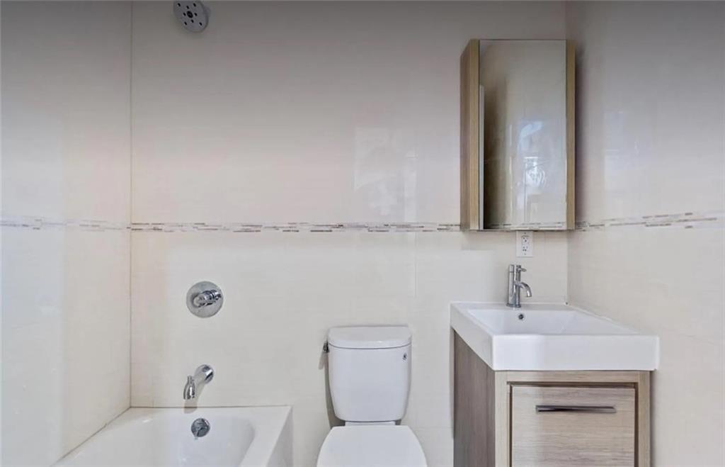 842 Belmont Avenue East New York Brooklyn NY 11208