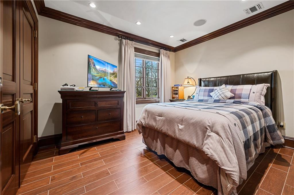 7923 11th Avenue Dyker Heights Brooklyn NY 11228