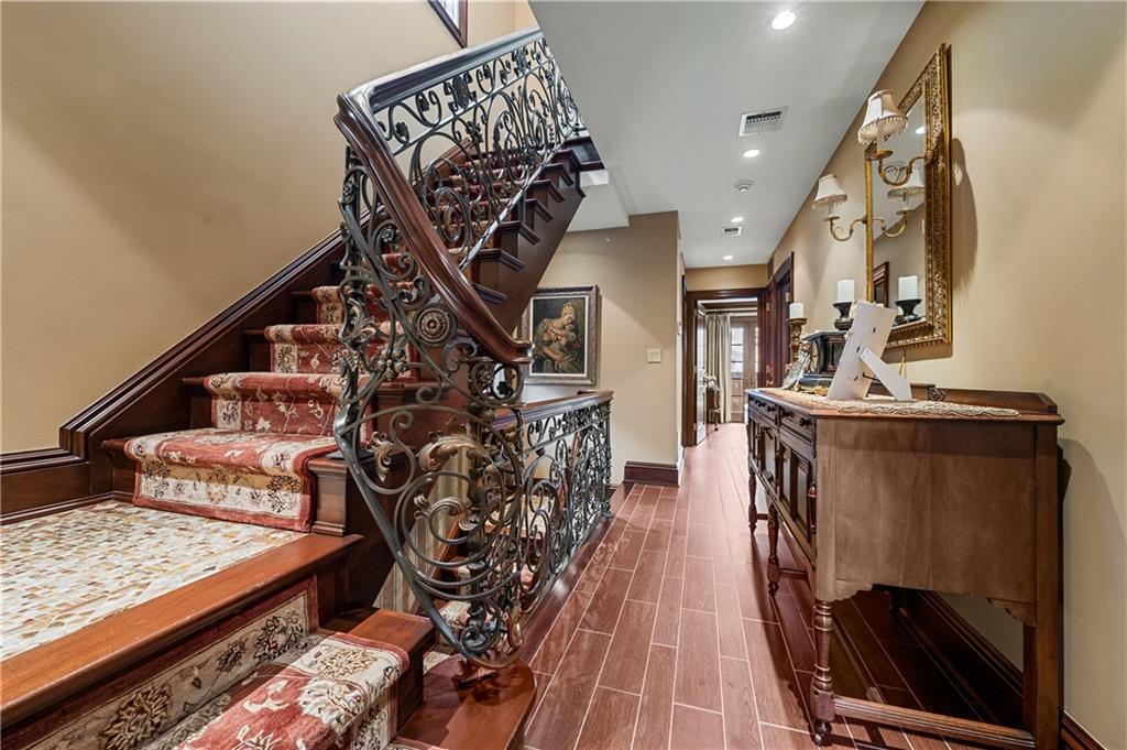 7923 11th Avenue Dyker Heights Brooklyn NY 11228